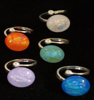 Round Dichroic Rings