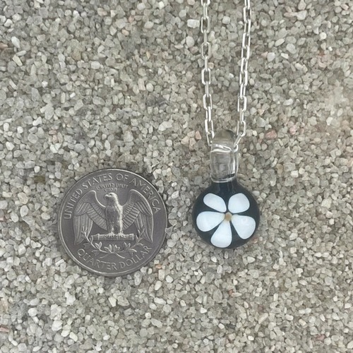 Maggies Gems Photo