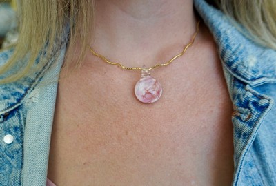 Maggies Gems Photo